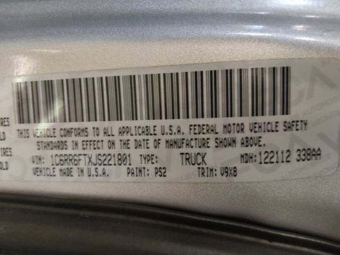 Used 2018 RAM 1500 Express RWD image 33