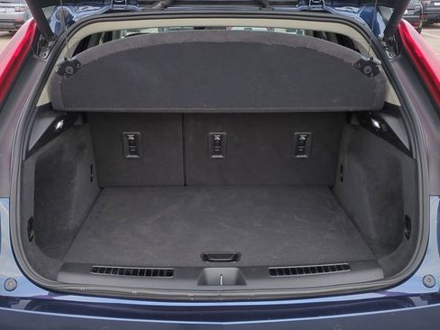 Used 2021 Cadillac XT4 Premium Luxury w/ Technology Package image 41