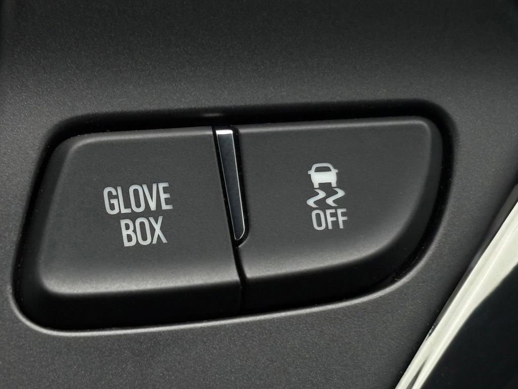 Used 2022 Chevrolet Blazer RS FWD image 12