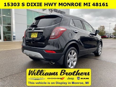 Used 2018 Buick Encore Premium w/ Experience Buick Package image 5