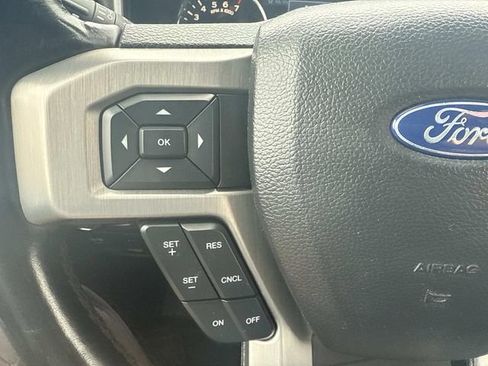 Used 2019 Ford F150 Platinum image 31