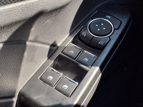 Used 2025 Ford Escape ST-Line image 12