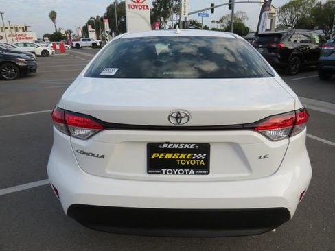 Certified 2024 Toyota Corolla LE image 9