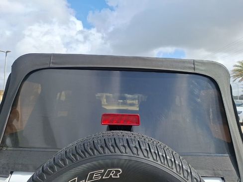 Used 2017 Jeep Wrangler Unlimited Sport w/ Quick Order Package 24S image 5