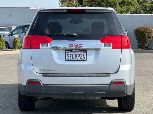 Used 2014 GMC Terrain SLE FWD image 8