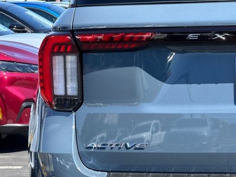New 2025 Ford Explorer Active w/ Active Comfort Package image 29