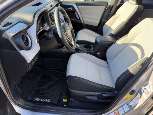 Used 2018 Toyota RAV4 XLE w/ Plus Extra Value Package image 10