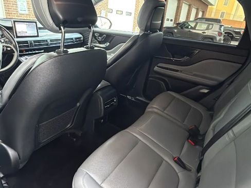 Used 2020 Lincoln Corsair Sport Utility 4D w/ Equipment Group 101A image 25