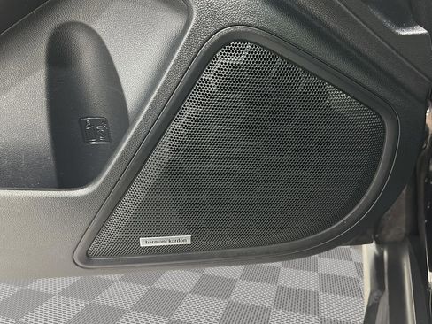 Used 2021 Subaru Outback Limited image 22