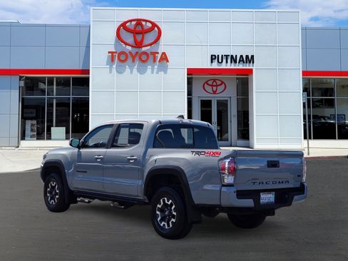 Used 2021 Toyota Tacoma TRD Off-Road w/ TRD Premium Off Road Package AWD/4WD image 6