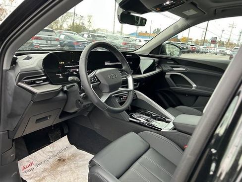 New 2025 Audi Q5 Premium Plus image 10