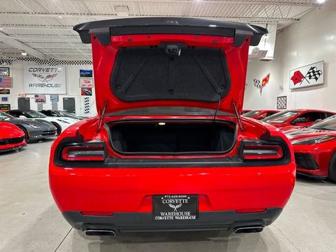 Used 2019 Dodge Challenger R/T Scat Pack RWD image 24