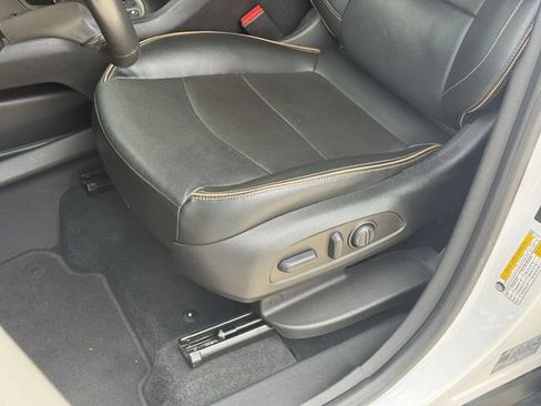 Used 2022 GMC Terrain AT4 w/ Tech Package image 15