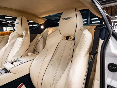 Used 2012 Aston Martin Virage Coupe image 7