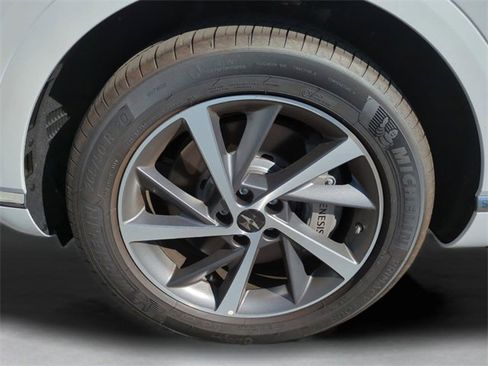 New 2026 Genesis GV80 2.5T Select image 11