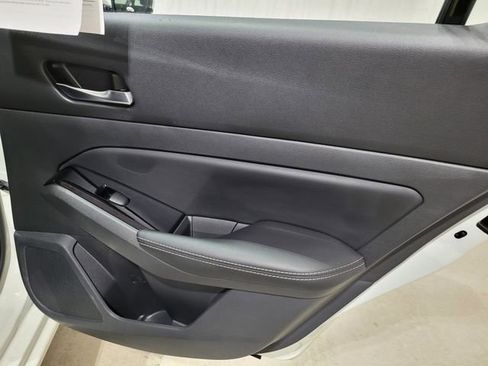 Used 2020 Nissan Altima 2.5 SV image 53