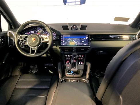 Certified 2022 Porsche Cayenne image 14