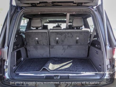 Used 2023 Jeep Grand Wagoneer Series II image 26