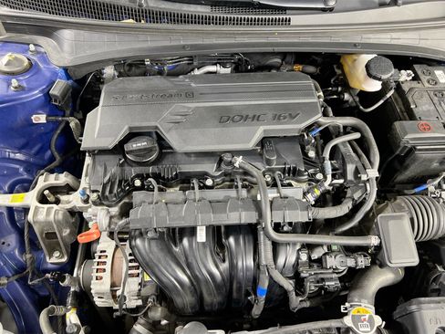 Used 2023 Hyundai Elantra SEL w/ Cargo Package image 27