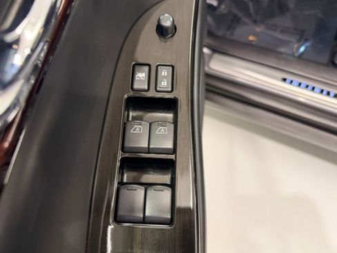 Used 2012 INFINITI EX35 Journey w/ Premium Pkg image 15