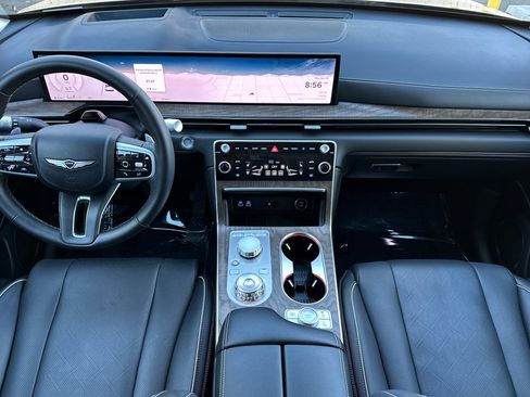 Used 2025 Genesis GV80 3.5T Advanced image 13