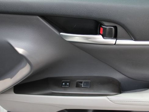 Certified 2022 Toyota Camry XSE w/ Navigation Package FWD image 43