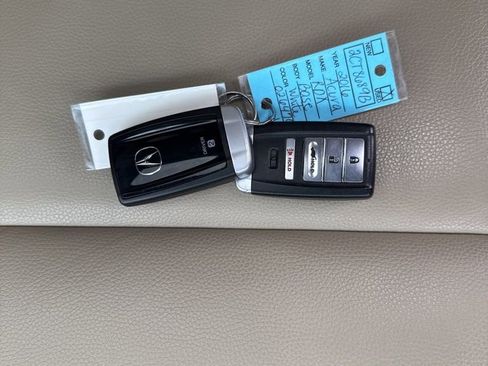 Used 2016 Acura RDX AWD image 39