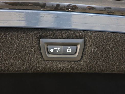 Used 2019 BMW M850i xDrive M850i xDrive w/ Comfort Seating Package image 32