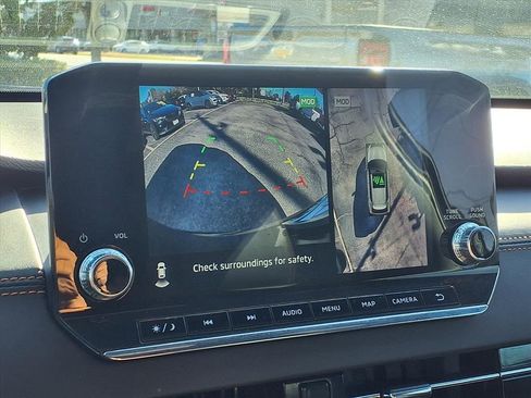 Used 2022 Mitsubishi Outlander SEL image 4