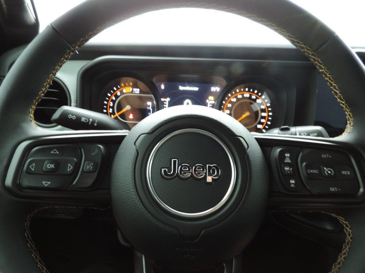 Used 2024 Jeep Wrangler Unlimited Sport AWD/4WD image 24