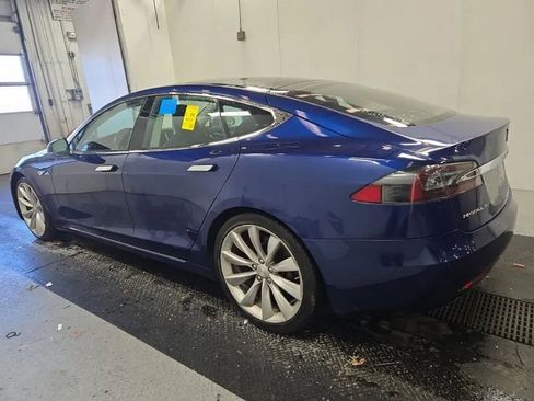 Used 2016 Tesla Model S 90D image 3
