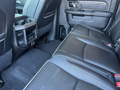 New 2026 RAM 2500 Limited AWD/4WD image 11