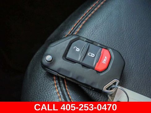 Used 2021 Jeep Gladiator Mojave AWD/4WD image 43