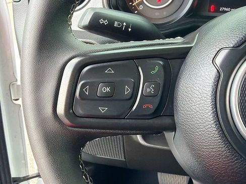 Used 2025 Jeep Gladiator Sport AWD/4WD image 31