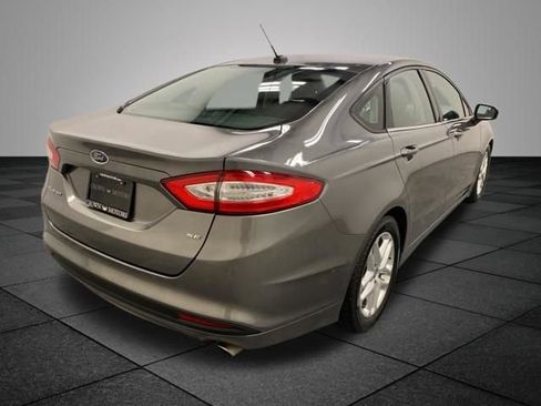 Used 2013 Ford Fusion SE FWD image 7