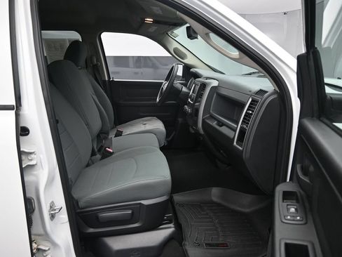 Used 2016 RAM 1500 Express AWD/4WD image 27