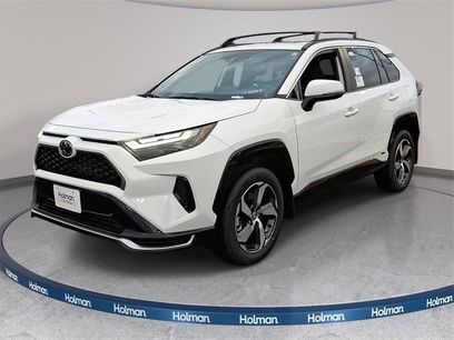 New 2025 Toyota RAV4 SE