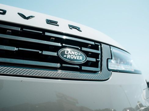 Used 2025 Land Rover Range Rover Sport SV Edition Two AWD/4WD image 11
