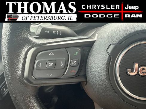 Used 2025 Jeep Wrangler Unlimited Sport AWD/4WD image 11