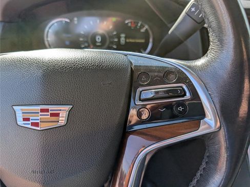 Used 2020 Cadillac Escalade Premium Luxury AWD/4WD image 27