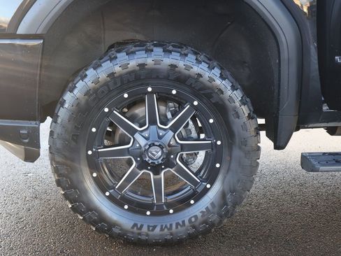 Used 2021 GMC Sierra 2500 Denali w/ Denali Black Diamond Edition image 45