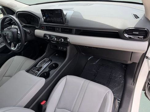 Used 2023 Honda Pilot EX-L image 15