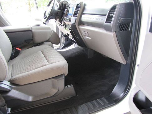 Used 2022 Ford F250 XLT AWD/4WD image 20