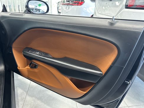 Used 2020 Dodge Challenger SRT Hellcat image 15