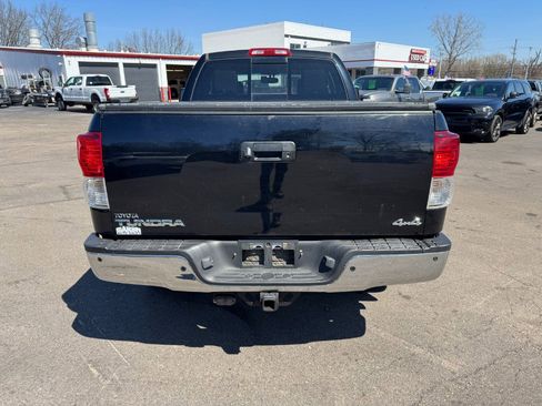 Used 2011 Toyota Tundra 4x4 Double Cab image 4