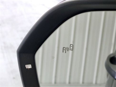 Used 2021 Volkswagen Atlas SEL image 22