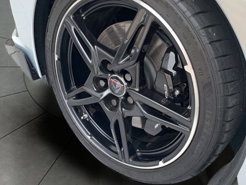 Used 2023 Chevrolet Corvette Stingray Preferred Cpe w/ Z51 Performance Package image 28