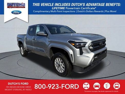 Used 2025 Toyota Tacoma SR5 image 1