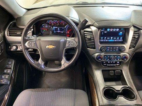 Used 2020 Chevrolet Suburban LS w/ Max Trailering Package AWD/4WD image 12