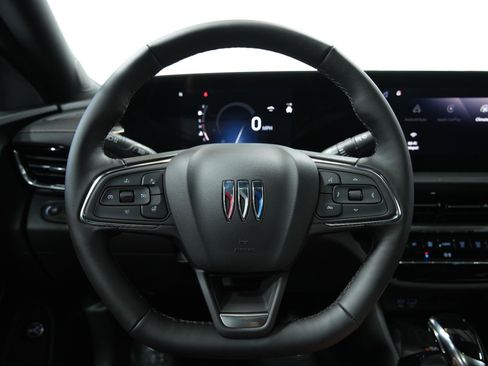 New 2026 Buick Envista Preferred FWD image 29